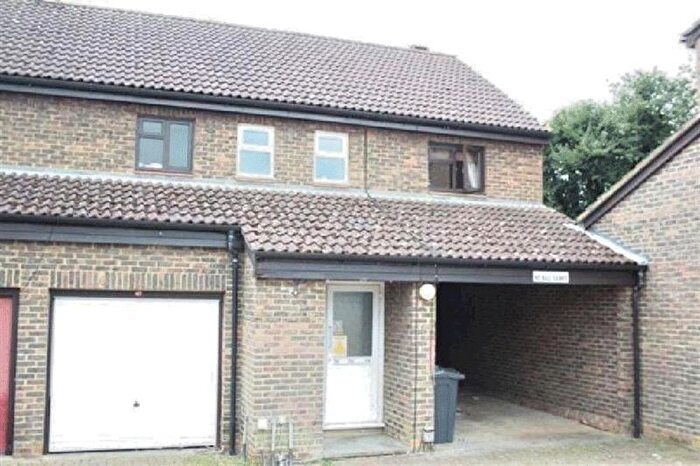 1 Bedroom Flat To Rent In Lapwing Rise, Stevenage, SG2