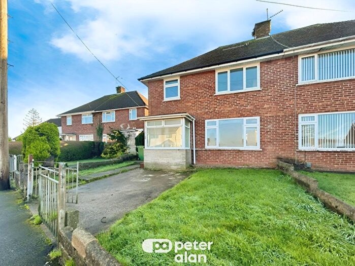 3 Bedroom Flat To Rent In Cheddar Crescent, Cardiff, CF3