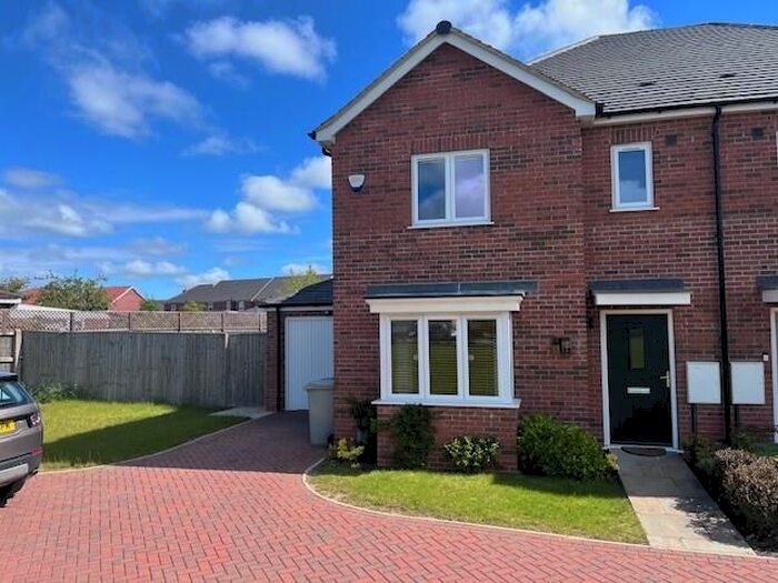 3 Bedroom Property To Rent In Camellia Grove, Louth, LN11