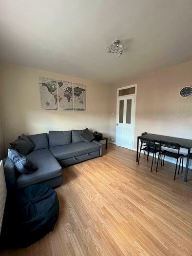2 Bedroom Flat To Rent In Blaker Court, Fairlawn, London, SE7