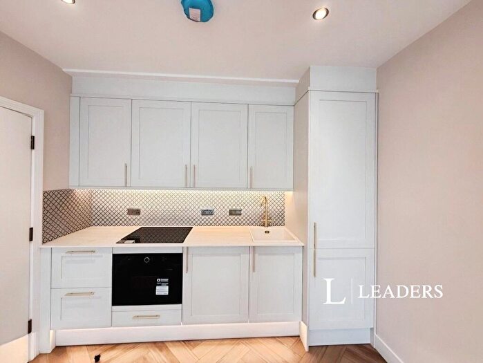 1 Bedroom House To Rent In East Street, Brighton, East Sussex, BN1