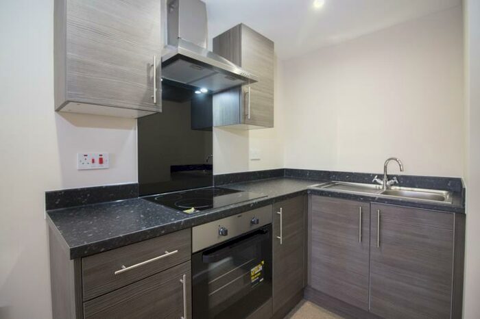 1 Bedroom Apartment To Rent In Chad House, Sunderland Road, Gateshead, NE8