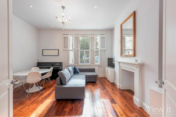 1 Bedroom Flat To Rent In Sutherland Street, Pimlico, London, SW1V