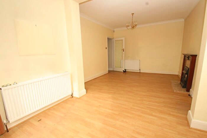 4 Bedroom Detached House For Sale In The Ridge, Orpington, BR6