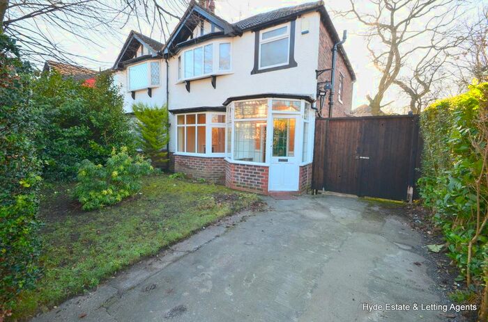 3 Bedroom Semi-Detached House To Rent In Canterbury Drive, Prestwich, Manchester, M25