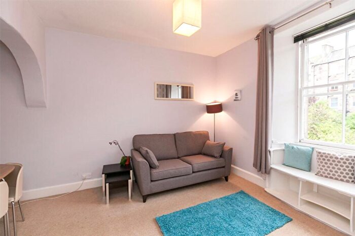 1 Bedroom Flat To Rent In Watson Crescent, Edinburgh, EH11