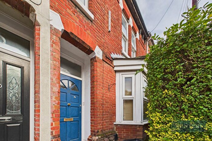 5 Bedroom Property To Rent In Milton Road, Southampton, SO15