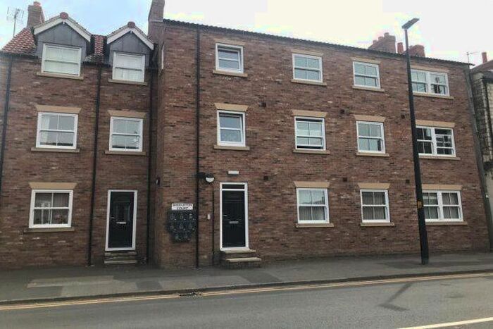 2 Bedroom Flat To Rent In Middleton Court, Malton, YO17