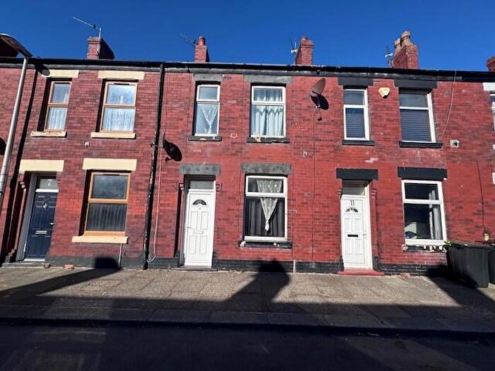 3 Bedroom House To Rent In Devon Street, Blackpool, FY4