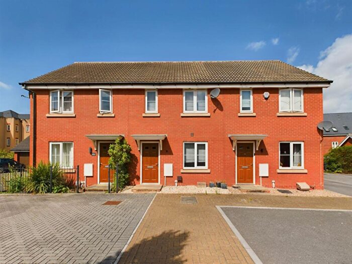 3 Bedroom Terraced House For Sale In Robinswood Close, Brockworth, Gloucester, GL3