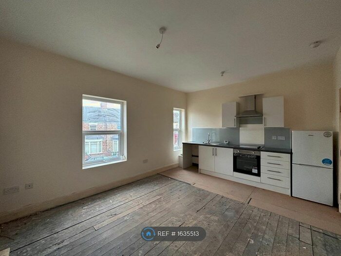 2 Bedroom Flat To Rent In Oxford Road, Thornaby, Stockton-On-Tees, TS17