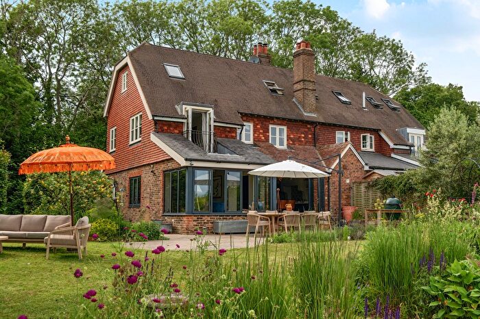 5 Bedroom Cottage For Sale In Tong Road, Brenchley, TN12