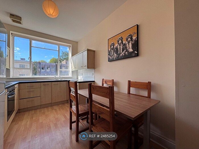 4 Bedroom Flat To Rent In Park Street, Bristol, BS1