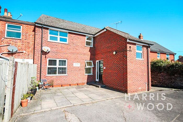 1 Bedroom Apartment For Sale In Villa Court, Hythe Hill, Colchester, Essex, CO1