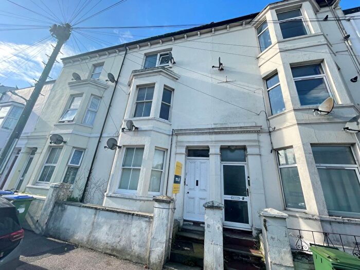 1 Bedroom Flat To Rent In Meeching Road, Newhaven, BN9