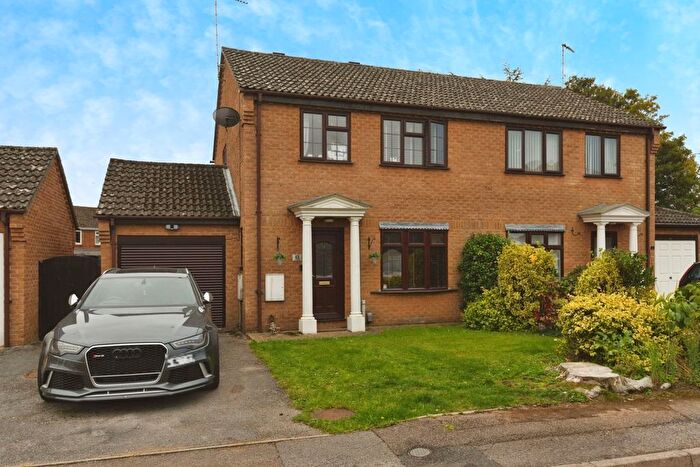 3 Bedroom Semi-Detached House For Sale In Wedgwood Drive, Wisbech, PE13