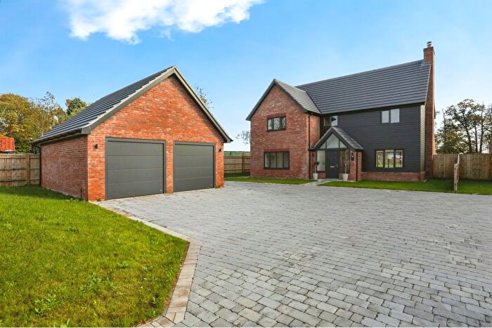 4 Bedroom Detached House For Sale In Norwich Road, Little Stonham, Stowmarket, IP14