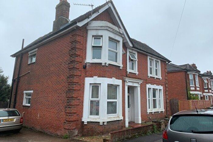 Studio To Rent In Richmond Road, Southampton, SO15