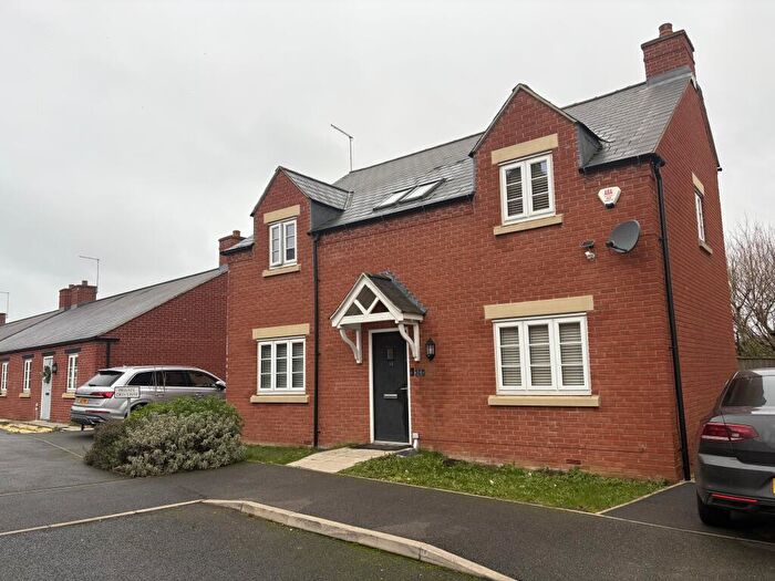 4 Bedroom Detached House To Rent In Violet Close, Wootton, Northampton, NN4