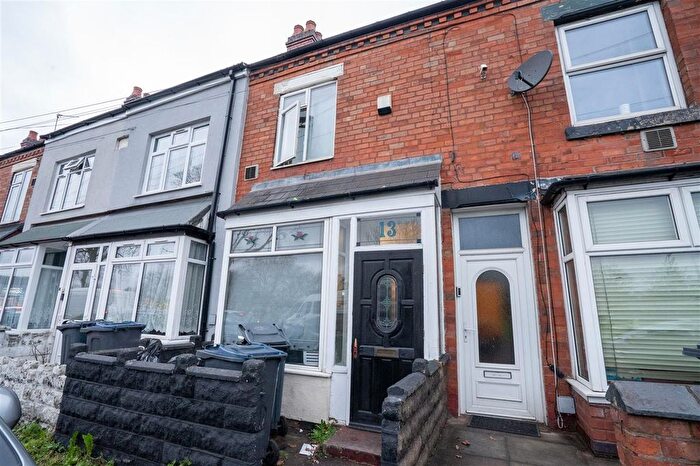 3 Bedroom Terraced House For Sale In Holder Road, Birmingham, B25