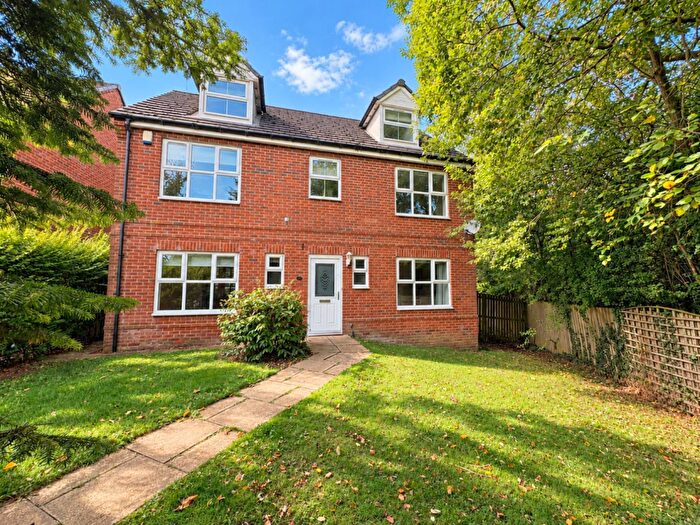 5 Bedroom Detached House For Sale In Roundhaven, Farewell Hall, Durham, DH1