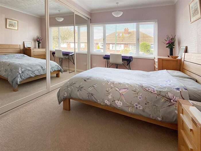 2 Bedroom Semi-Detached Bungalow For Sale In Russells Close, East Preston, BN16