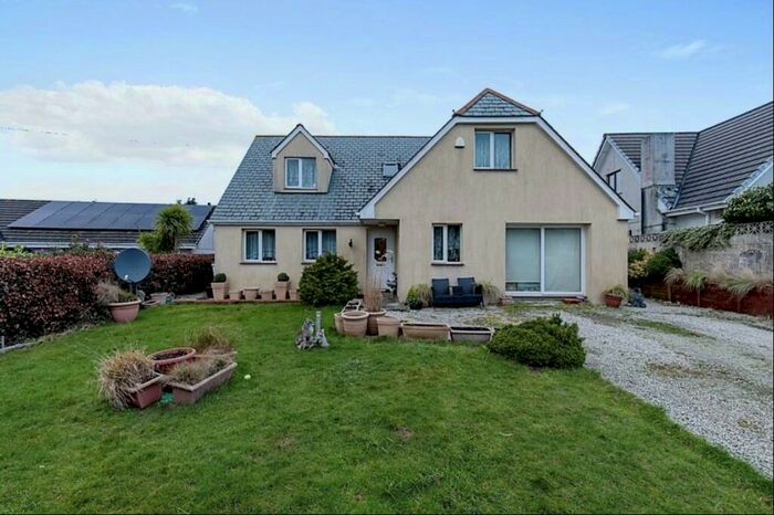 4 Bedroom House To Rent In Foxhole, PL26