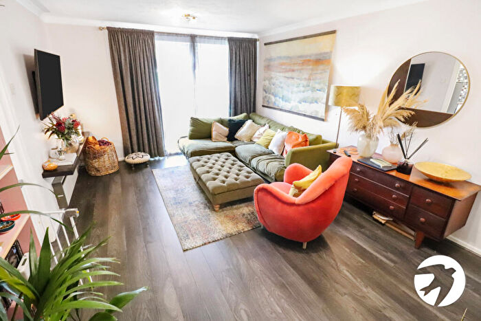 1 Bedroom Flat For Sale In Prospero House, Essenden Road, Upper Belvedere, Kent, DA17