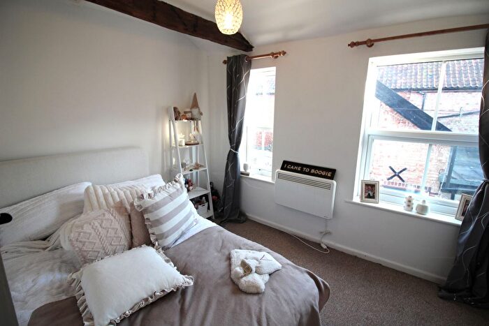 1 Bedroom Cottage To Rent In Red Lion Street, Aylsham, NR11