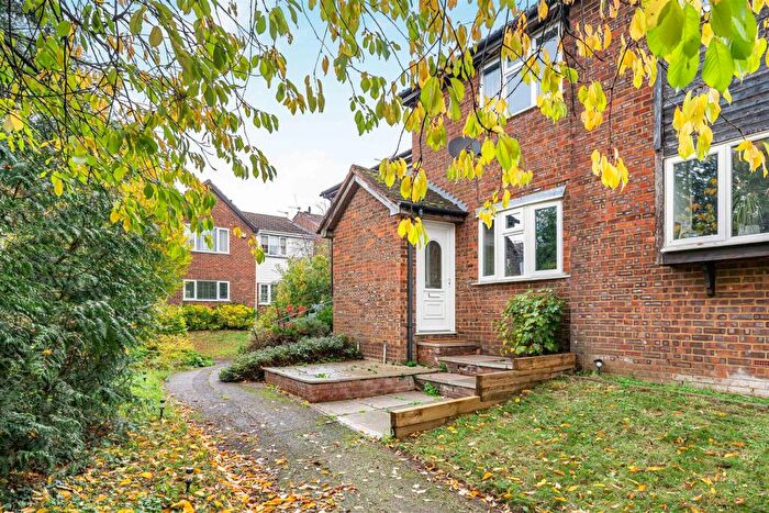 2 Bedroom Terraced House For Sale In Ladywood Road, Hertford, SG14