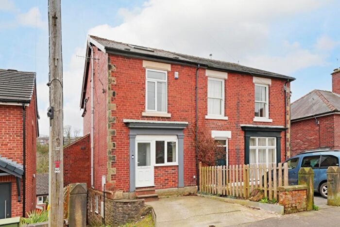 3 Bedroom Terraced House For Sale In Glover Road, Totley, S17