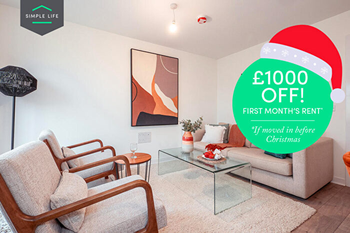 4 Bedroom House To Rent In Stone Gallop, Cranbrook, EX5