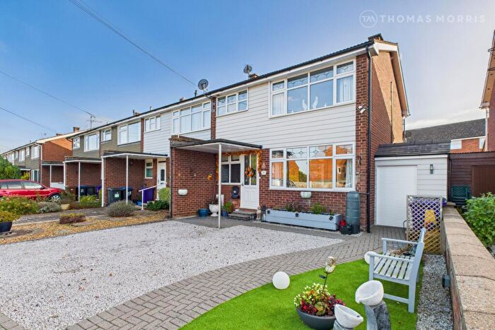 3 Bedroom End Of Terrace House For Sale In Mortimer Road, Royston, Hertfordshire, SG8