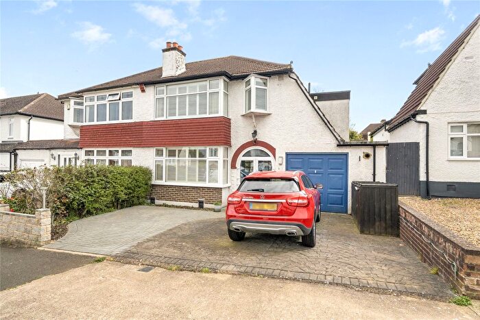 4 Bedroom Semi Detached House For Sale In Surbiton, KT5