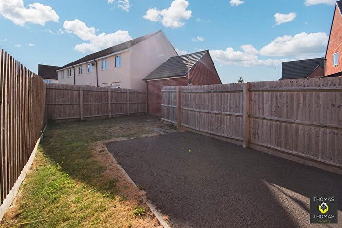1 Bedroom Detached House For Sale In Winter Gate Road, Longford, GL2