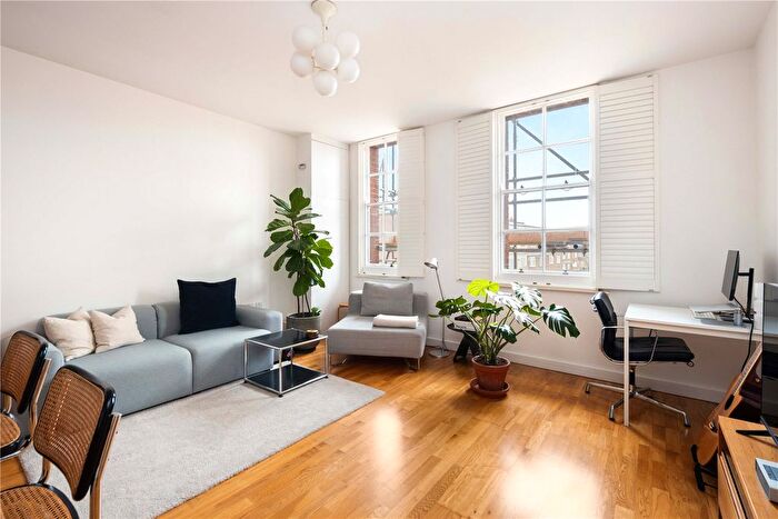 2 Bedroom Flat For Sale In Justice Apartments, Aylward Street, London, E1