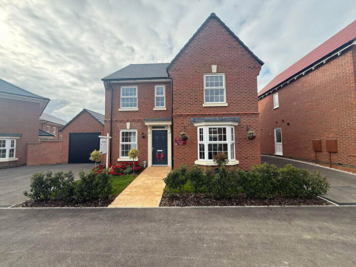 4 Bedroom Detached House For Sale In Greenwood Street, Oakham, LE15