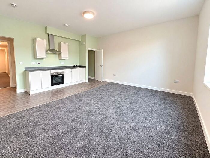 Studio To Rent In Merridale Lane, Wolverhampton, WV3