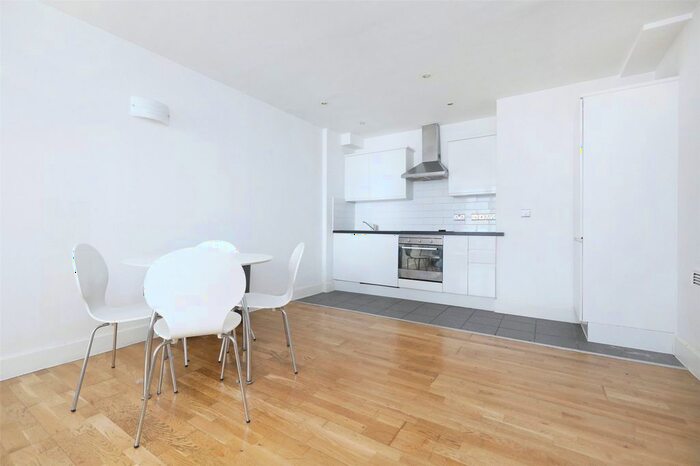 1 Bedroom Flat To Rent In Artichoke Hill, London, E1W