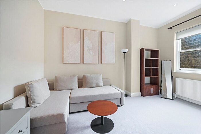 2 Bedroom Flat To Rent In Collingham Place, South Kensington, SW5