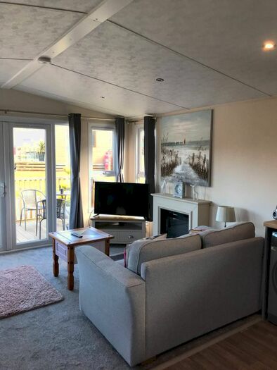 2 Bedroom Lodge For Sale In Flamborough Road, Sewerby, Bridlington, YO15