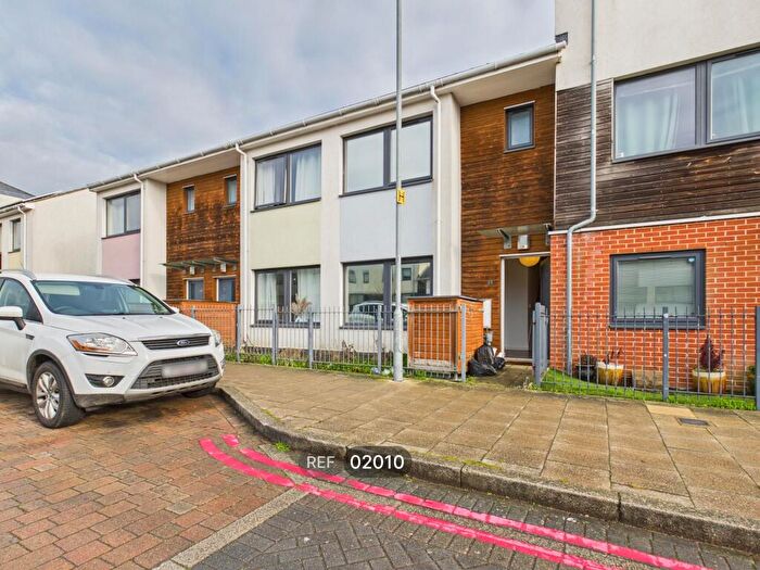 3 Bedroom Terraced House To Rent In Cowper Crescent, Colchester, CO4