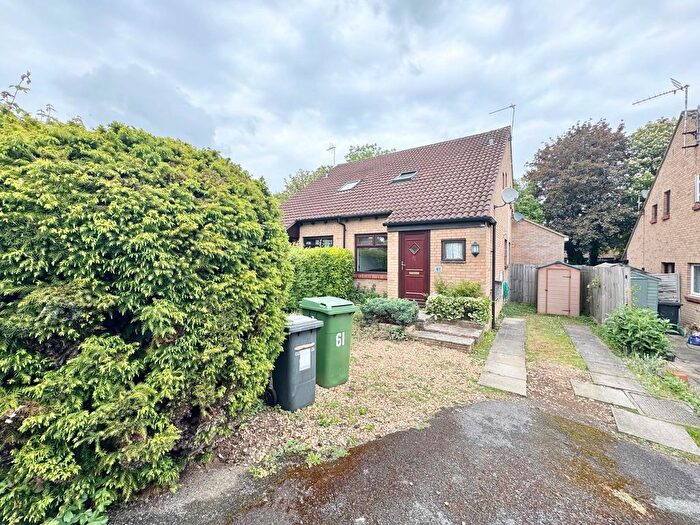 1 Bedroom Property To Rent In Van Dyck Close, Basingstoke, RG21