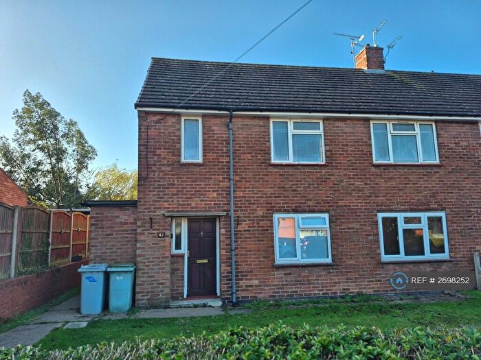 2 Bedroom Maisonette To Rent In Abbey Road, Edwinstowe, Mansfield, NG21