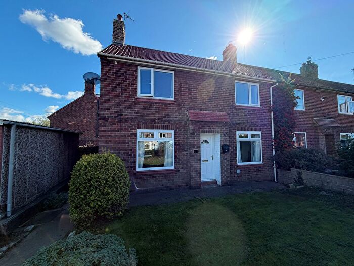 3 Bedroom Semi Detached House To Rent In Grange Crescent, Tadcaster, North Yorkshire, LS24