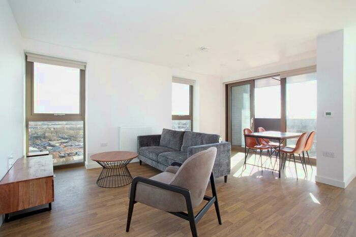 1 Bedroom Apartment To Rent In Apex Gardens, Seven Sisters London, N15