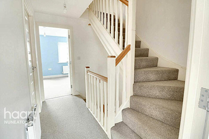 3 Bedroom Semi-Detached House For Sale In Queen Elizabeth Road, Nuneaton, CV10