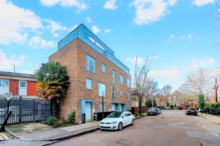 2 Bedroom Flat To Rent In Crayford Road, Tufnell Park, N7