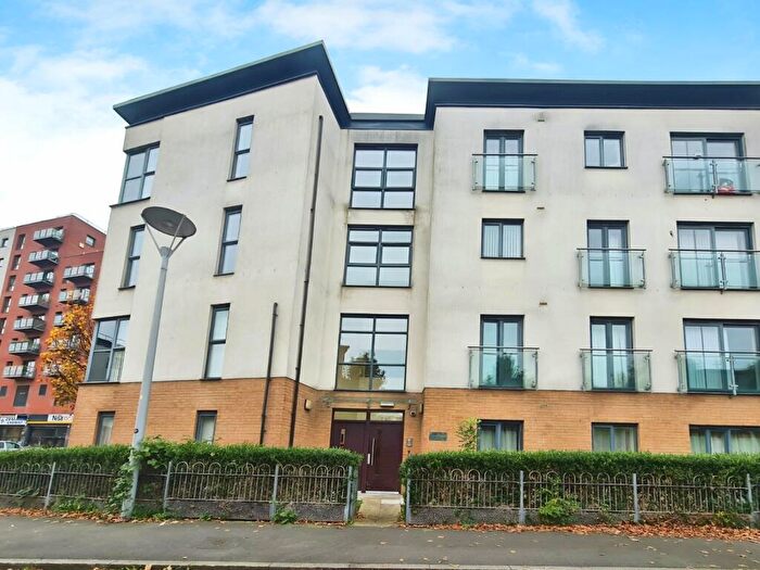 2 Bedroom Flat To Rent In Alban Street, New Broughton, Salford, M7