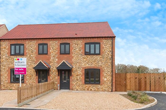 3 Bedroom Semi-Detached House For Sale In Meadow View Drive, Methwold, Thetford, IP26